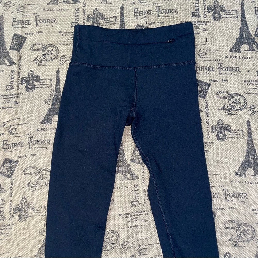 Nancy Rose Performance Black Solid Legging Size 4 - image 5